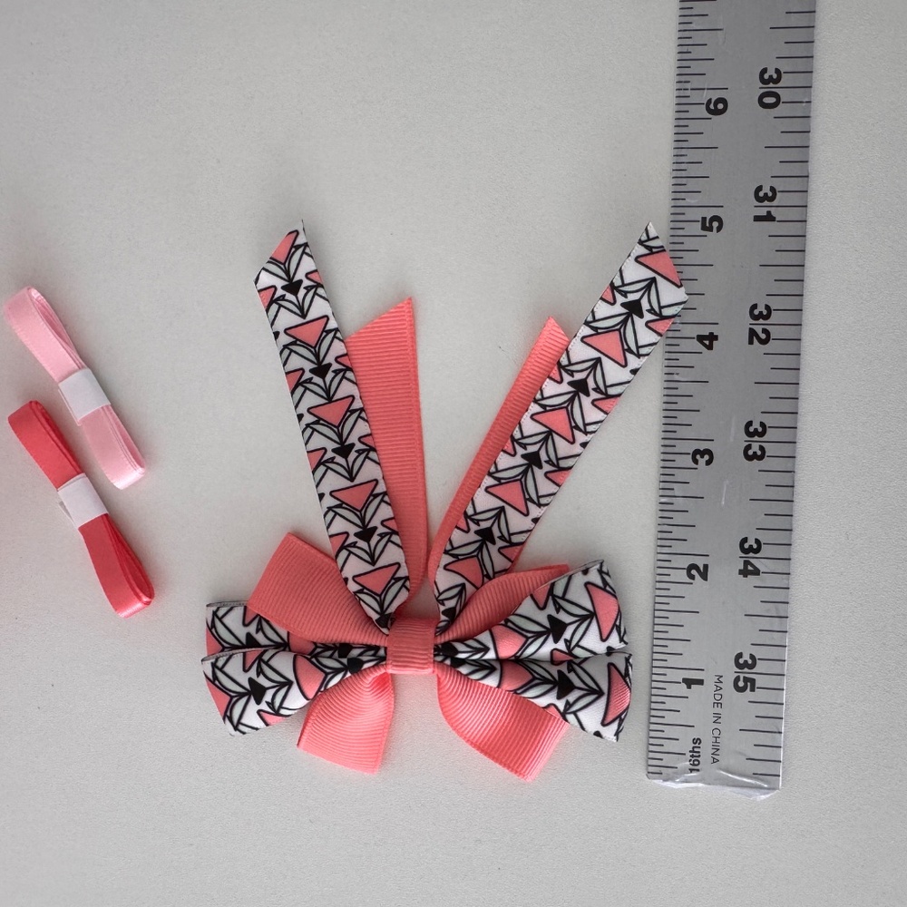 Prada Patterned Hair Accessorie / Ribbon Set - Picture 2 of 4